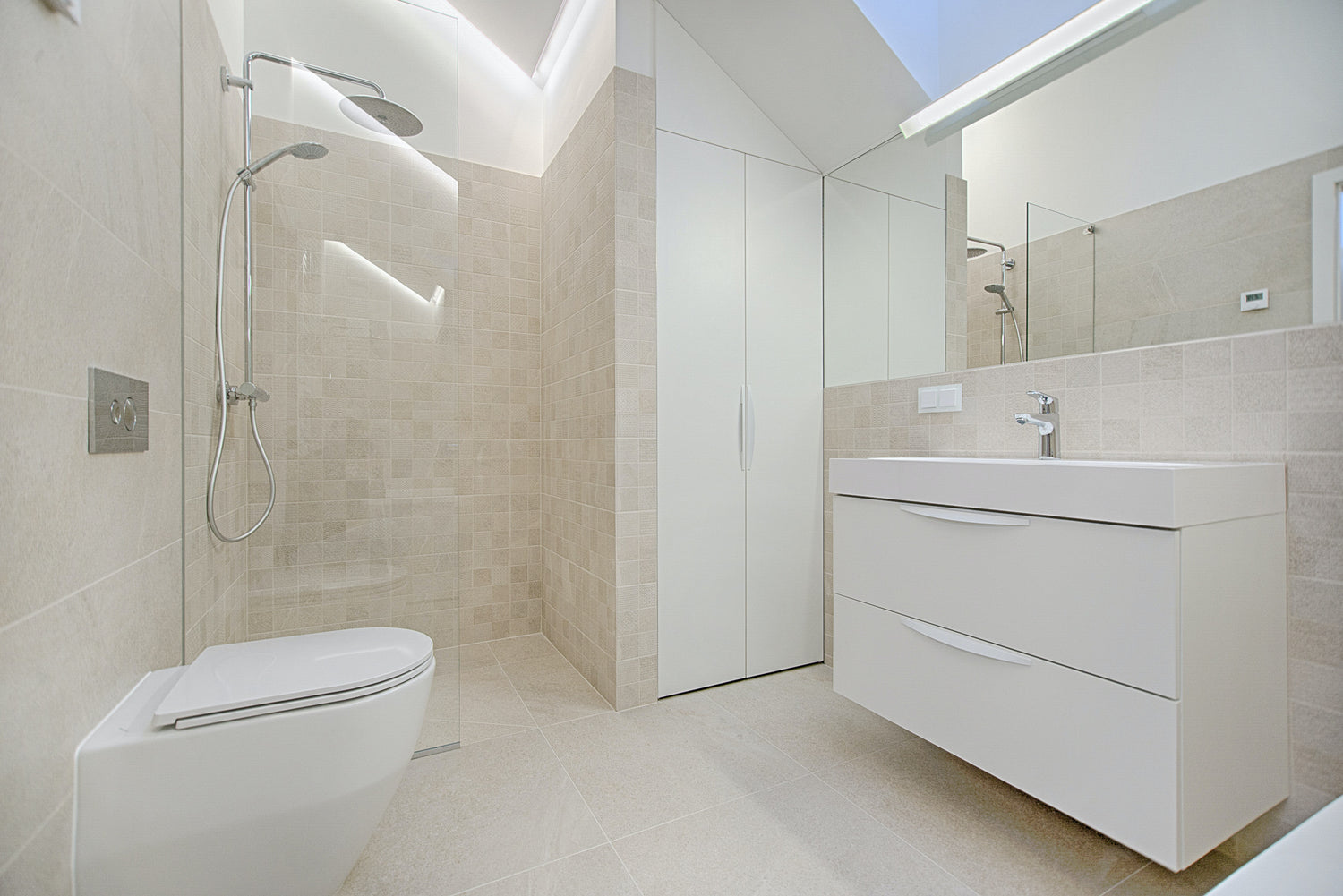 The Benefits of Remodeling Your Bathroom:
