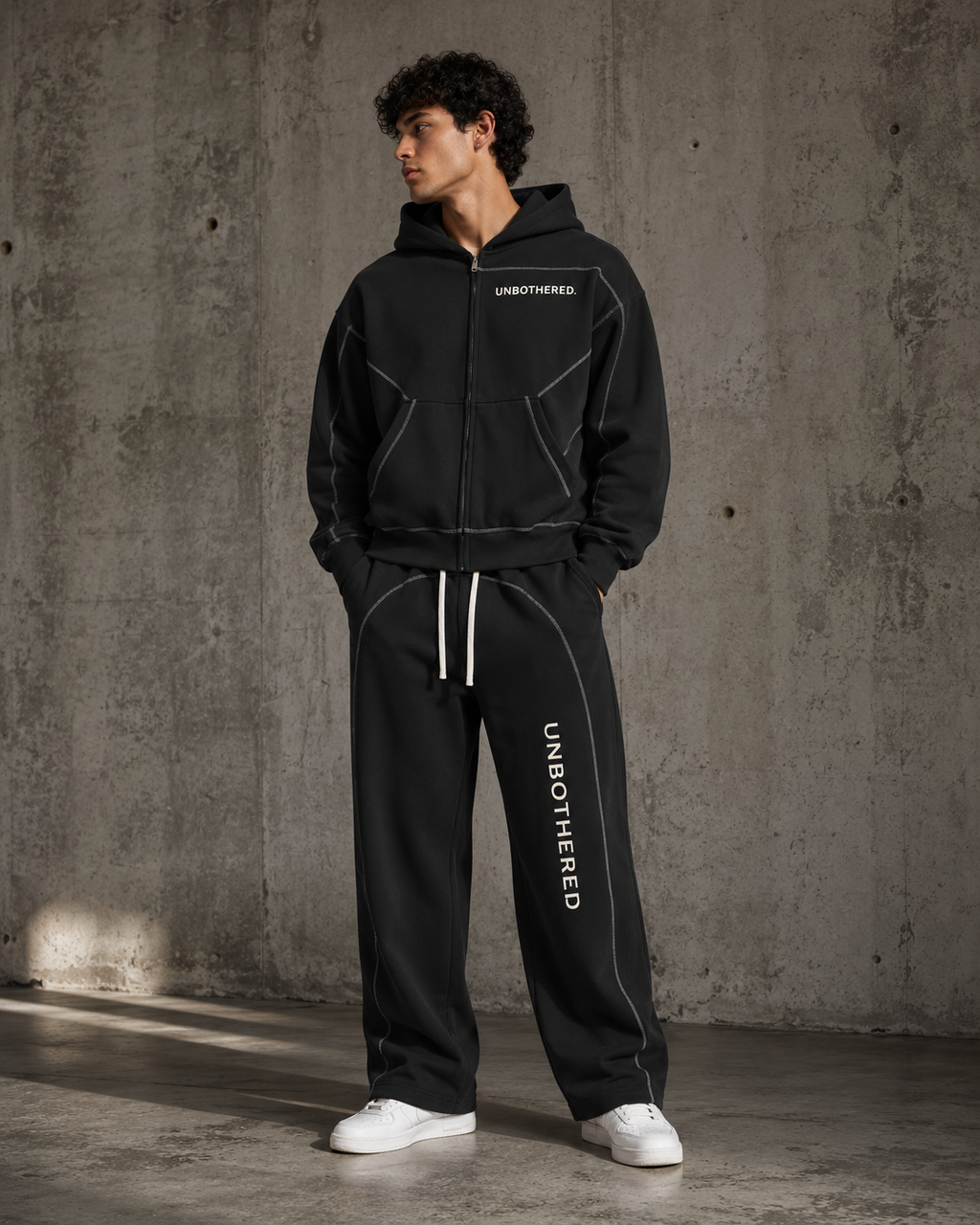 Contrast-Stitched Boxy Fleece Zip Hoodie