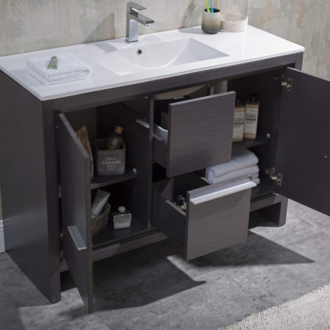 Milan - 48 Inch Vanity with Ceramic Single Sink & Mirror - Silver Grey - Molaix842708124172Milan014 48 16S C M